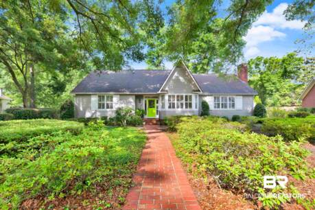 706 Holly Drive