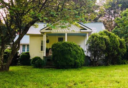 1263 Secluded Ln