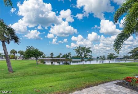 930 High Tide Ln