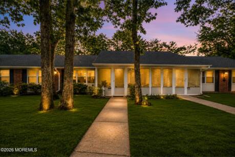 126C Farrington Ct