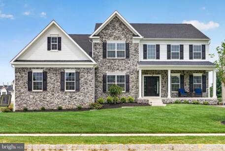 4 Charlotte Ct