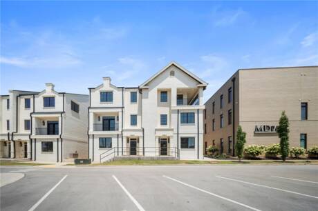 5183 & 5185 W Pauline Whitaker Pkwy