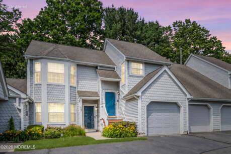 14 Evergreen Ct