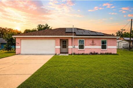 219 Mountain Dr