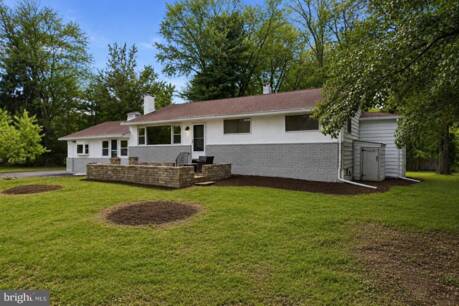 422 Privet Rd