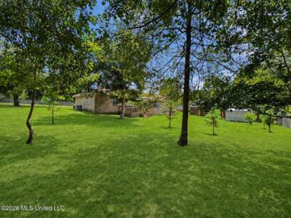 18184 Village Dr
