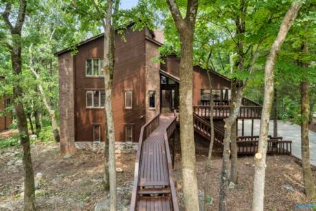 1522 Chandler Road SE