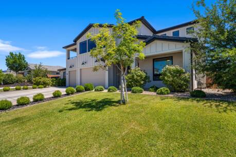 1051 S High Mesa Cir