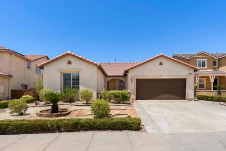 33896 Galleron St