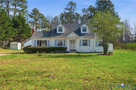 11014 Cedar Ln
