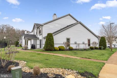 322 Steeplechase Ct