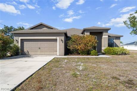 2210 SW 19th Ave