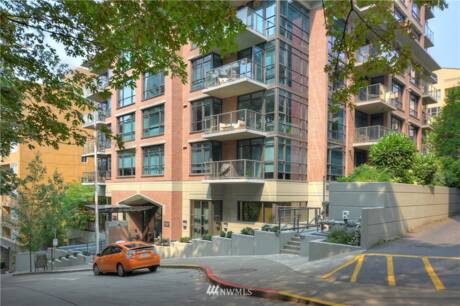 1420 Terry Ave 2103