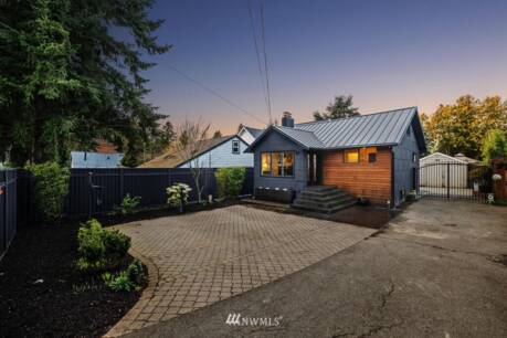 224 NE 92nd St