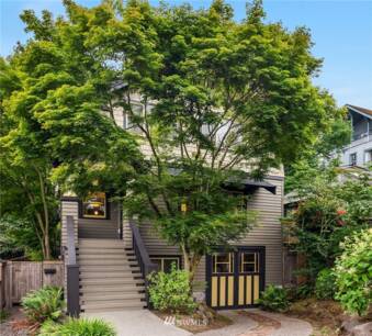 2413 E Aloha St