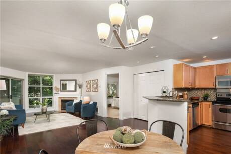 424 102nd Ave SE 107