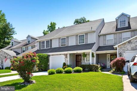 308 Hazelwood Ln