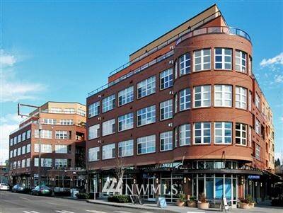 410 NE 70th St 407
