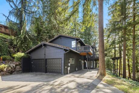 7400 Soundview Dr