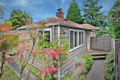 3420 36th Ave W
