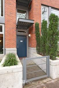 530 Broadway E 126