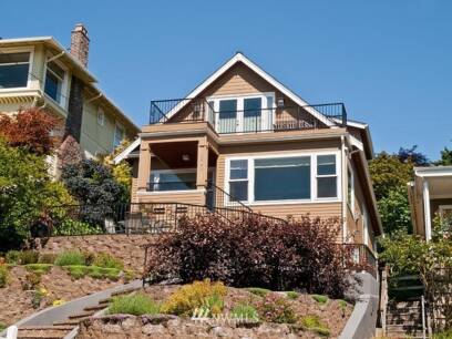 1940 8th Ave W