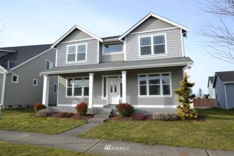202 Hawk Ave SW