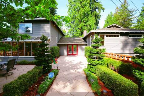4645 88th Ave SE