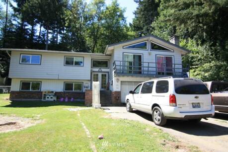 115 Greenhill Dr