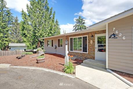 7626 151st Ave NE