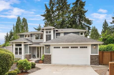 8040 122nd Ave NE