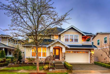 1726 28th Ave NE