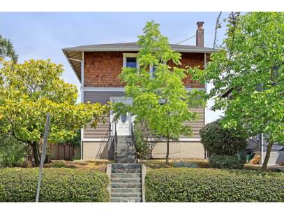 6330 17th Ave NE