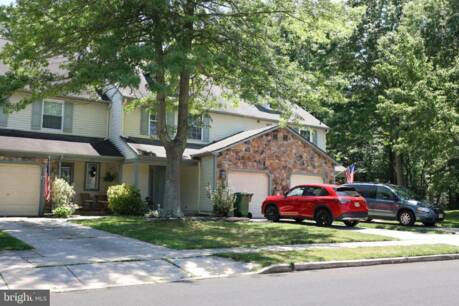 134 Lamplighter Ct