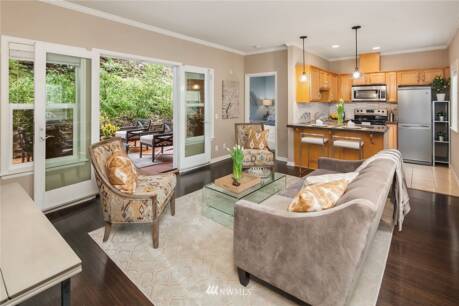 1818 E Denny Way 103