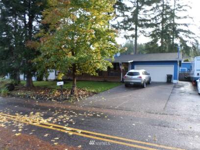 330 Rollingwood Dr