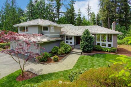 18905 203rd Ave NE