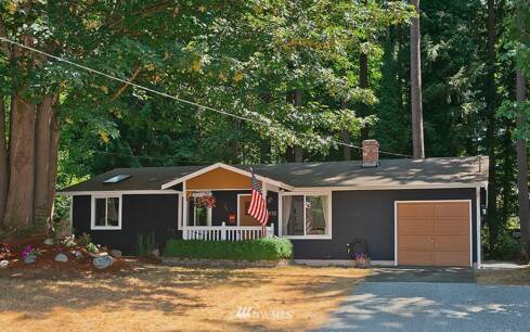 6632 211th Pl NE