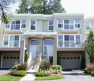 701 9th Ave S 707