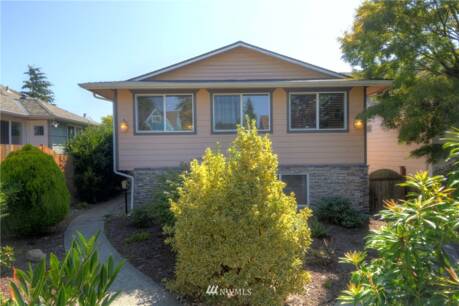 7334 34th Ave SW