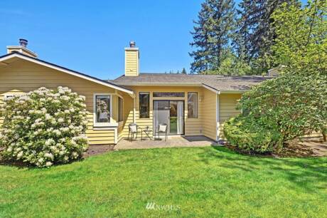 15908 Village Green Dr B