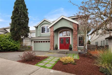 3427 Monterey Ct NE