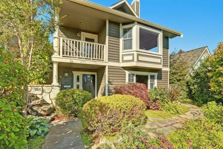 2711 4th Ave W