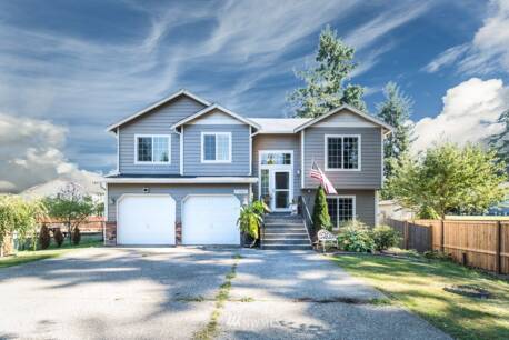 7922 185th Ct E