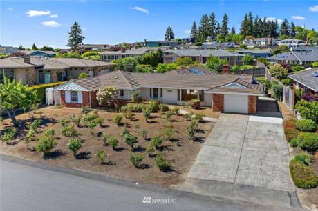 9810 Vineyard Crest