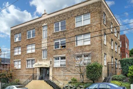 2328 10th Ave E 306