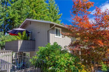 10000 SE 6th St B2