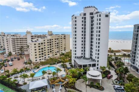 6640 Estero Blvd 1203