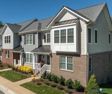 9498 Creek Summit Cir
