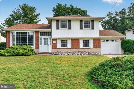 19 Hillside Rd